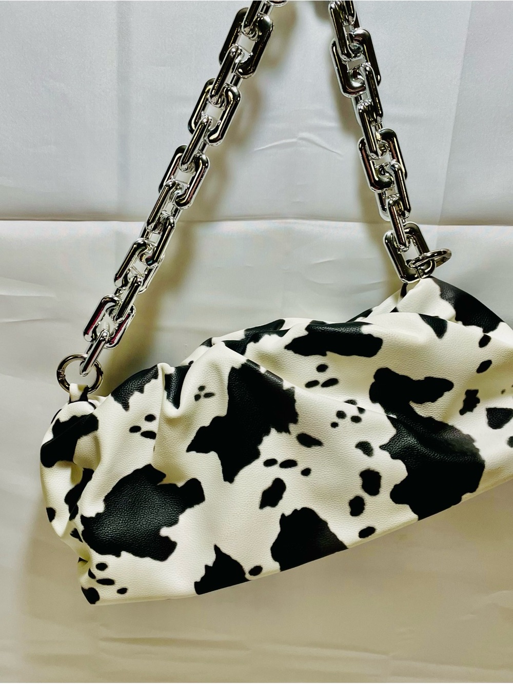 Bam Forever Boutique “Holy Moo-ly” Cow Bag & Coordinating Wristlet/Card Holder - Picture 7 of 16
